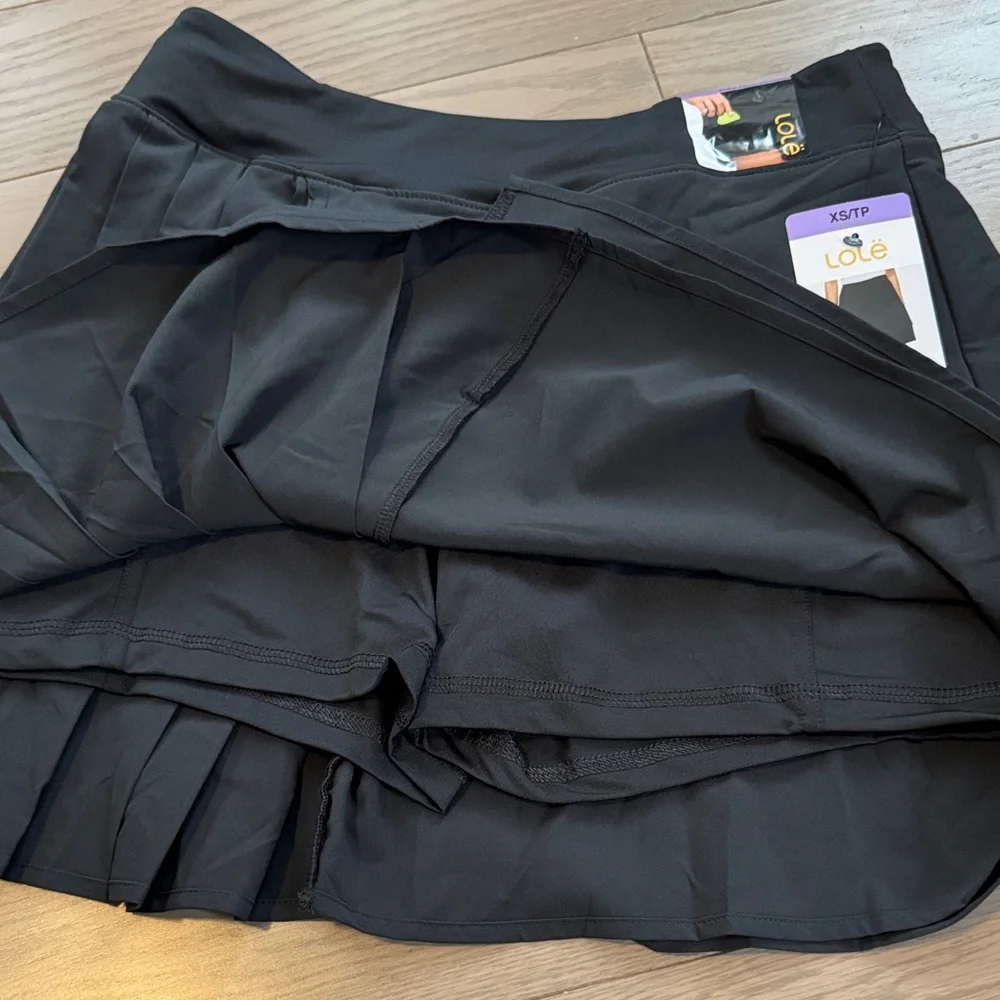 XS, S & M - LOLE Black Pleated Skort - Picture 7 of 15